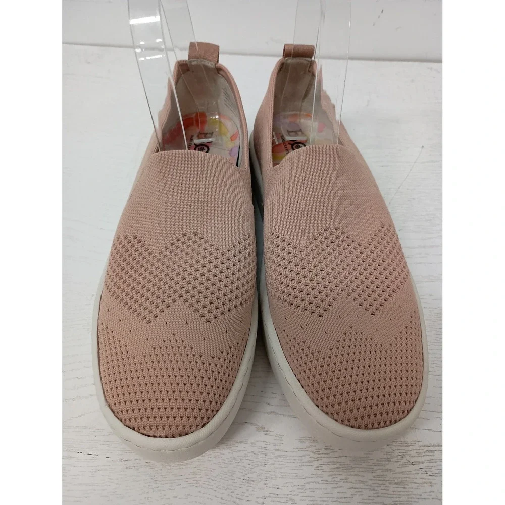 Born Koda Knit Slip On Shoes Womens 7.5 Pink Casual Comfort Walking Sneakers